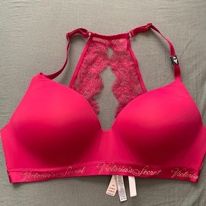 Victoria’s Secret No Wire Bra